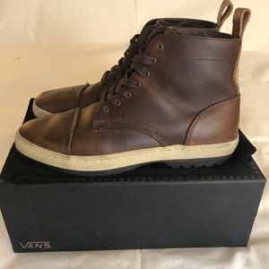 Vans vault oxford toe cap boot M 10